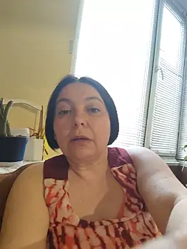 EmmaEmmy40 online show from June 6, 5:30 pm