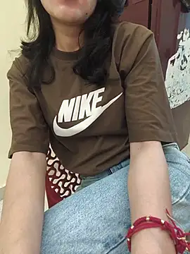 zoya baby  online show from August 3, 10:43 am