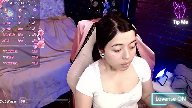 Abril gap online show from June 18, 11:48 am