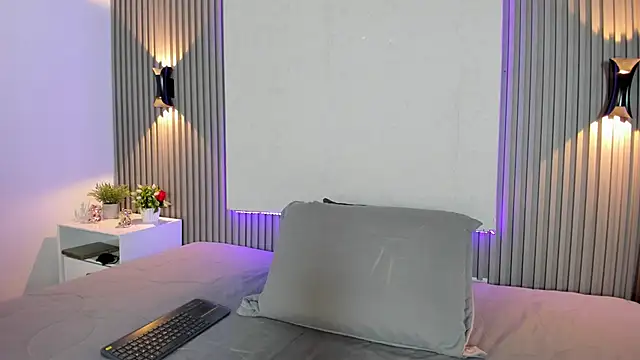 Alexa Zc online show from June 19, 11:57 am