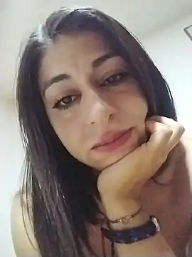 arianna rouse  online show from June 25, 2:11 am