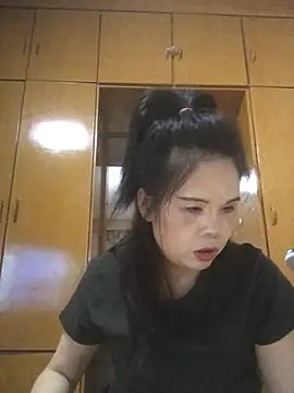 nidejiejie online show from June 19, 10:52 am