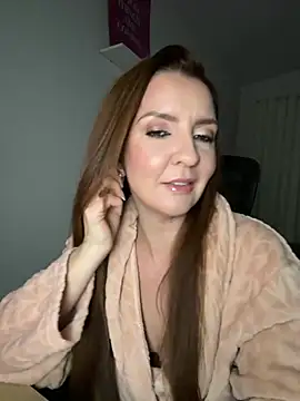 therealgingerr online show from August 1, 1:40 am