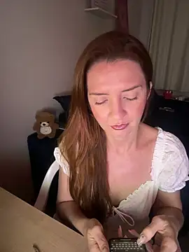 therealgingerr online show from June 4, 2:28 am