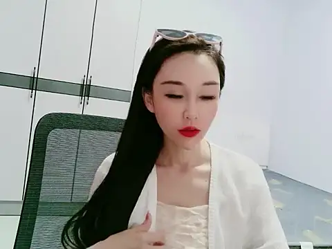 xiyueyue030 online show from May 5, 7:22 am