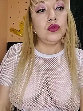 Venuss Milf online show from July 26, 10:17 pm