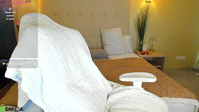 Amy Marlin online show from June 26, 5:41 am