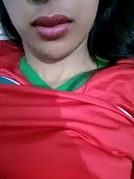 ilianaa1 online show from May 5, 11:19 pm