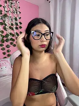 melody flowers18 online show from June 14, 2:35 am