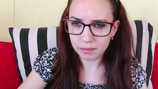 EmilyHotAngel online show from June 24, 2:27 pm