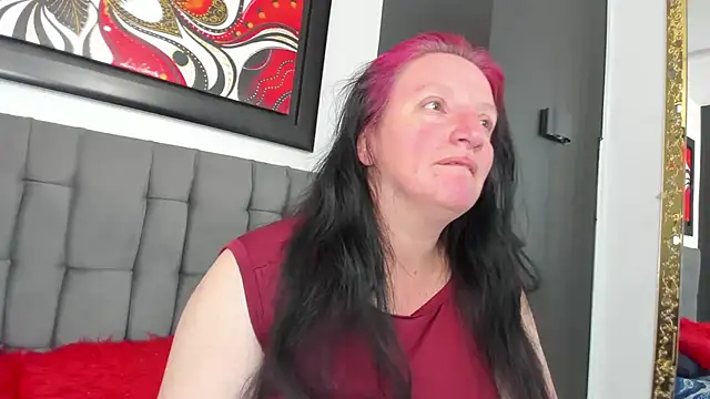 CloeMature online show from July 20, 5:54 am