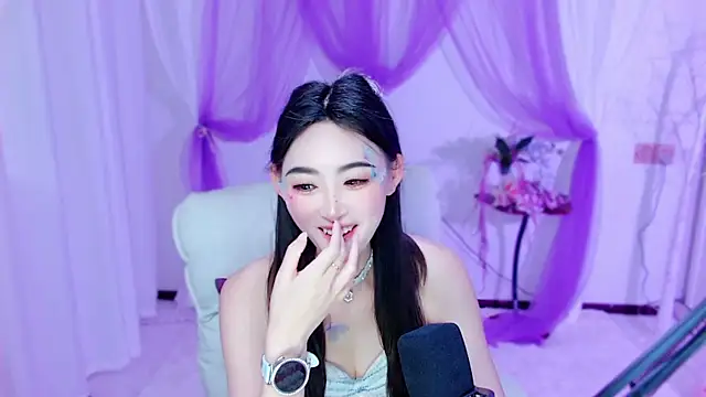 Tili Lucky online show from May 20, 1:57 am