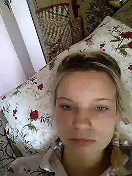 SallyMartinez online show from August 4, 7:03 am