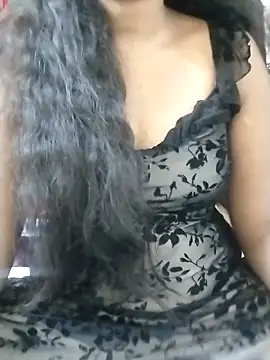 silksmitha- online show from June 18, 3:06 pm
