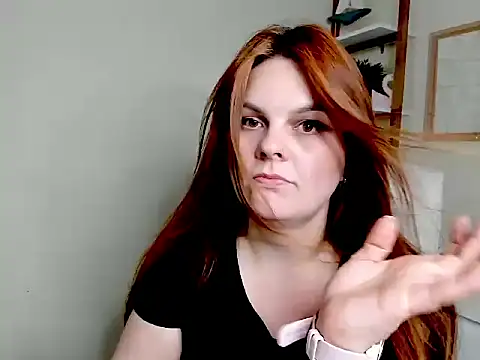 GingerKitten1 online show from June 22, 12:35 pm
