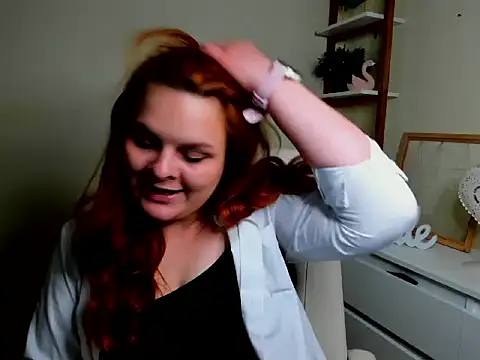 GingerKitten1 online show from June 5, 12:55 pm