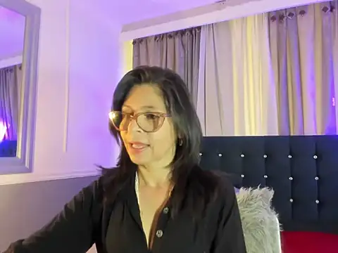lena gray online show from May 26, 1:32 pm