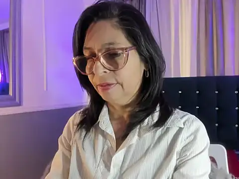 lena gray online show from May 28, 1:20 pm