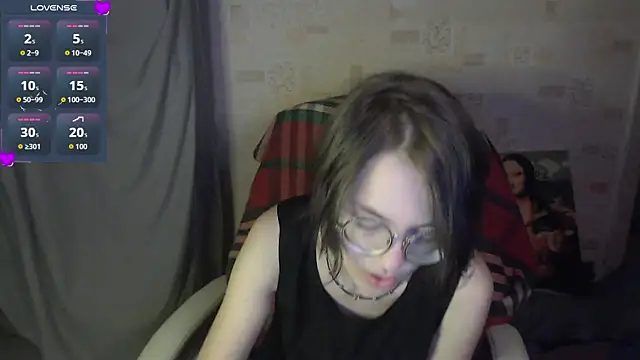 Alessa Kiss online show from June 25, 4:19 pm