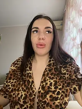 IsabellaJoutes online show from July 28, 9:29 am