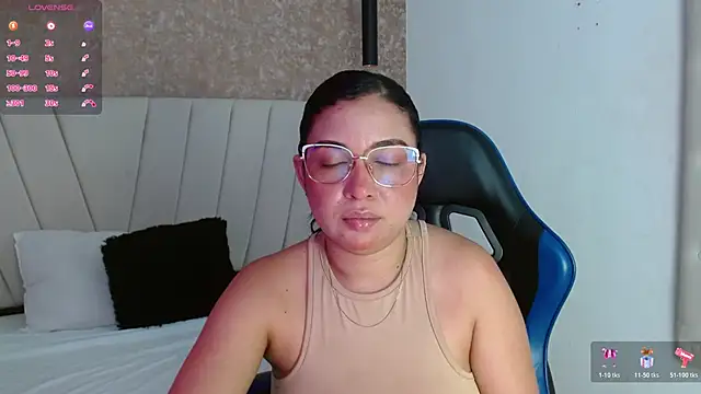 AliceSmity   online show from June 11, 1:08 pm