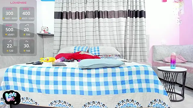 DanielaAndDanna online show from July 2, 3:18 pm