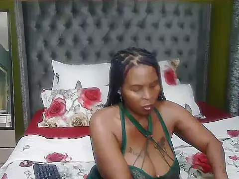 BlackBeautyJuXx online show from May 7, 6:44 pm