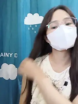 -Hena- online show from June 5, 6:52 am
