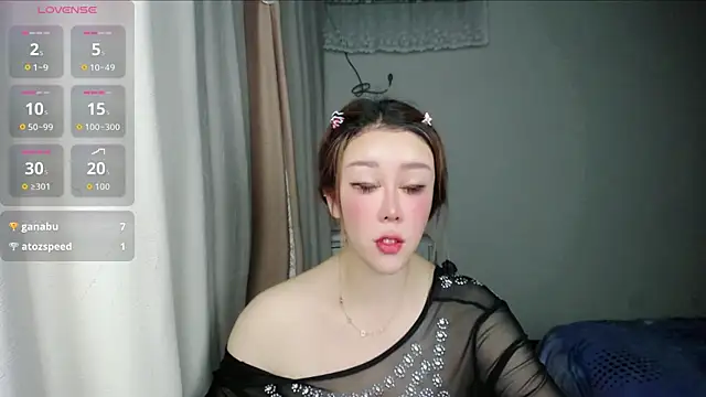 suncute online show from May 31, 3:51 pm