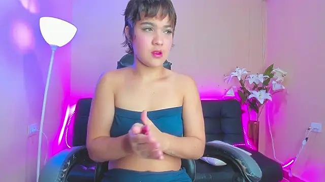 Adara Young online show from May 19, 2:51 am