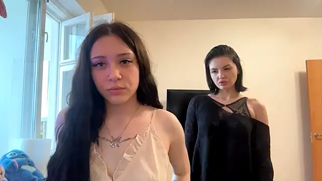 AleciaNadell online show from May 11, 4:04 pm