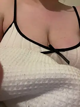 NaughtyMary2507 online show from May 10, 8:55 pm