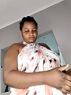 JuicyHoney 01 online show from July 4, 5:25 am