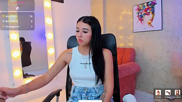 Littlee Mia online show from June 10, 7:12 pm
