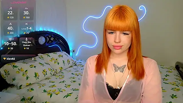 VelvetEmber online show from June 5, 2:56 pm