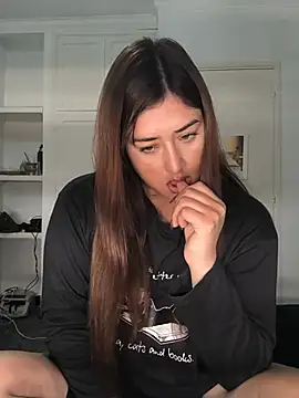 nicole34-44 online show from May 10, 5:26 pm