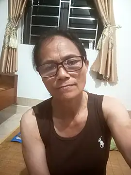 Vieekee online show from June 28, 1:18 pm