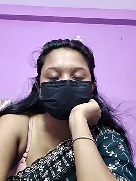 Hot Pihu  online show from June 24, 8:30 pm