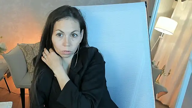 TrasyMorris online show from May 12, 11:28 am