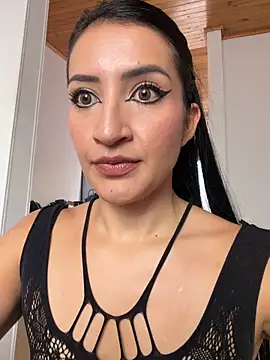 Charlottee01- online show from June 8, 7:36 pm