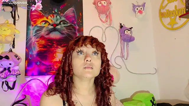 theiamoon online show from June 16, 11:06 pm