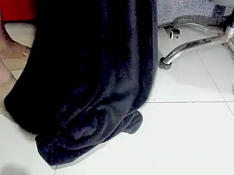 DirtyKhloy online show from October 27, 9:31 pm