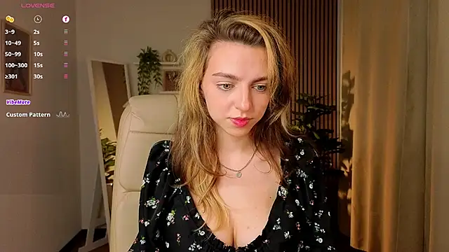CherryCl0ud online show from May 26, 2:44 am