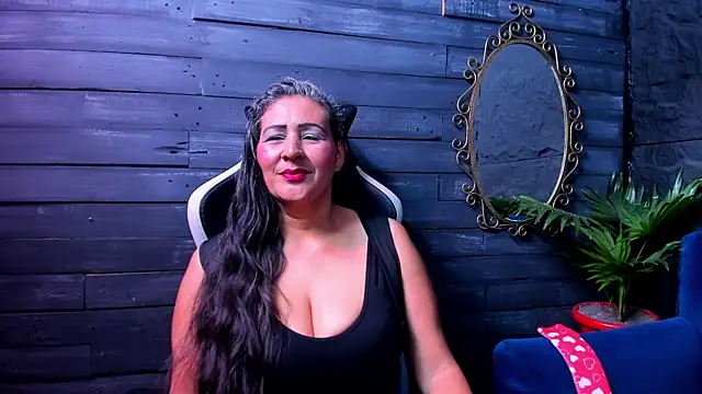 Victoria kyler online show from June 5, 11:27 am