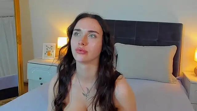 KellyWhites online show from July 1, 5:51 am