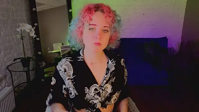 ScarlettSparkss online show from May 27, 5:37 am