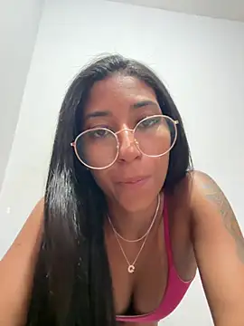 julia hoot online show from May 16, 12:13 am