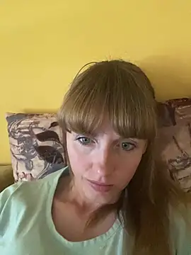 Kamilochka29511 online show from July 16, 2:10 pm
