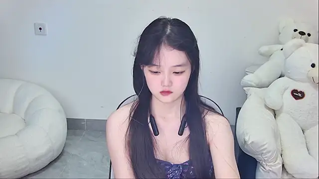 Evil-Bunny007 online show from June 7, 12:56 pm