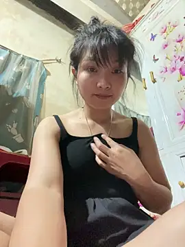My-cute online show from May 18, 1:28 pm